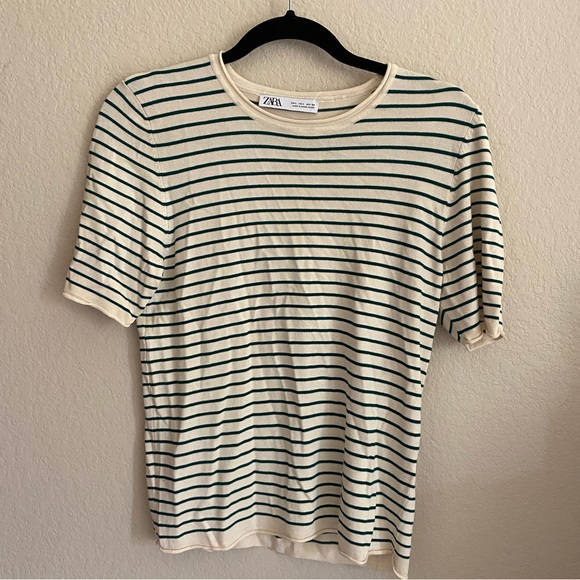 Zara Top - Picture 1 of 4